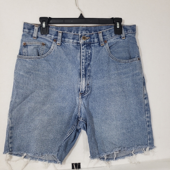 ROUTE 66 CUTOFF Shorts DENIM PINSTRIPE SHORTS HIGH RISE 32 frayed hem - Picture 1 of 8